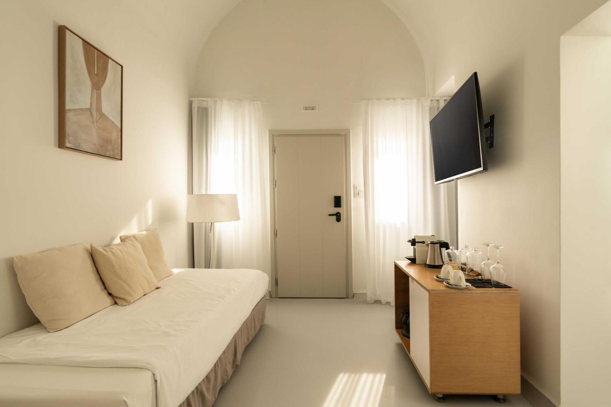 Rocabella Santorini Hotel & Spa Imerovigli  Exterior photo